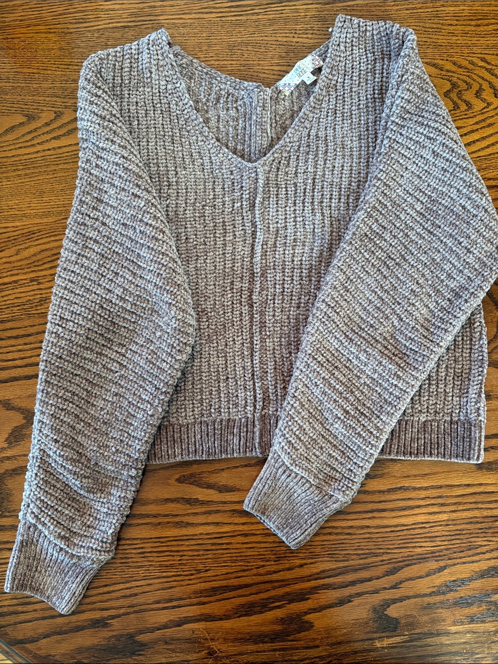 Hippie Rose Chunky V-Neck Sweater in Heather Taupe